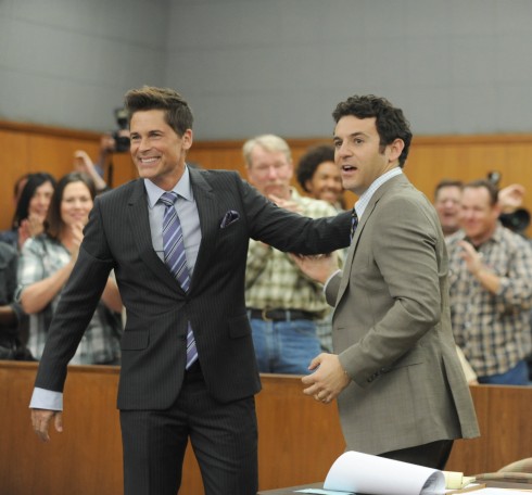 THE GRINDER:  L-R:  Rob Lowe and Fred Savage in the series premiere episode of THE GRINDER airing Tuesday, Sept. 29 (8:30-9:00 PM ET/PT) on FOX.  ©2015 Fox Broadcasting Co.  Cr:  Ray Mickshaw/FOX.